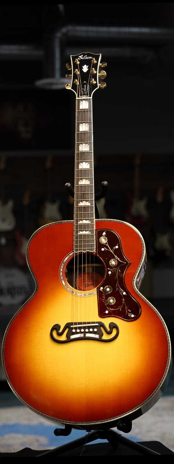 Gibson Custom SJ-200 Deluxe Rosewood Burst