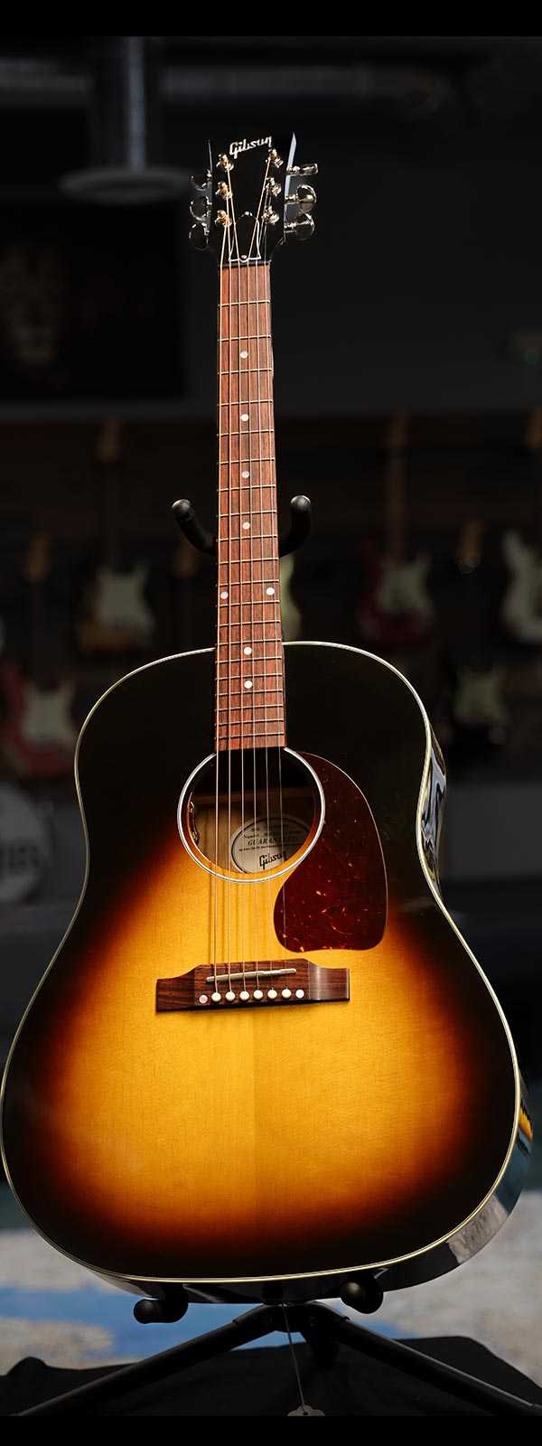 Gibson J-45 Standard Vintage Sunburst 20623020