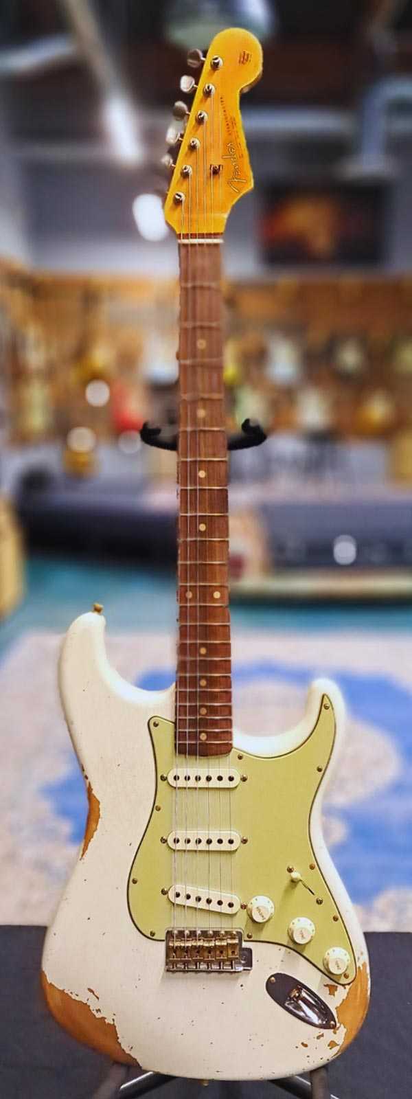 Fender Custom Shop 1963 Stratocaster Olympic White R118676