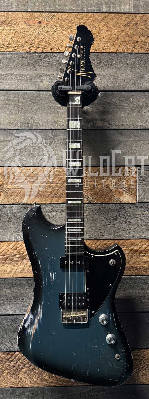 Novo Voltur V2 Distressed Pelham Burst 241000